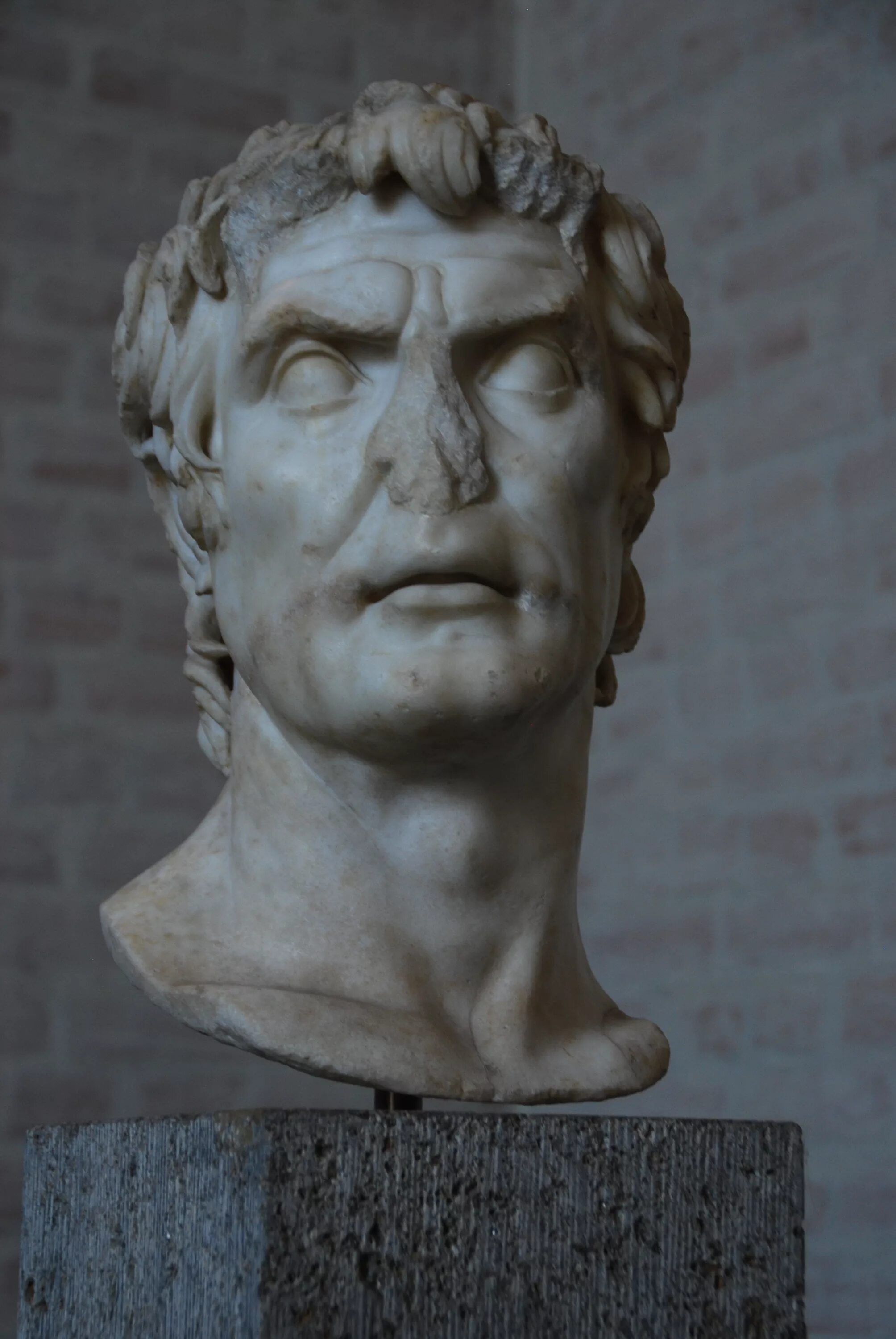 Сулла римский диктатор. Луций сулла. Луций корнелий сулла (138–78 до н. Луций корнелий сулла диктатор. Сулла римский диктатор.