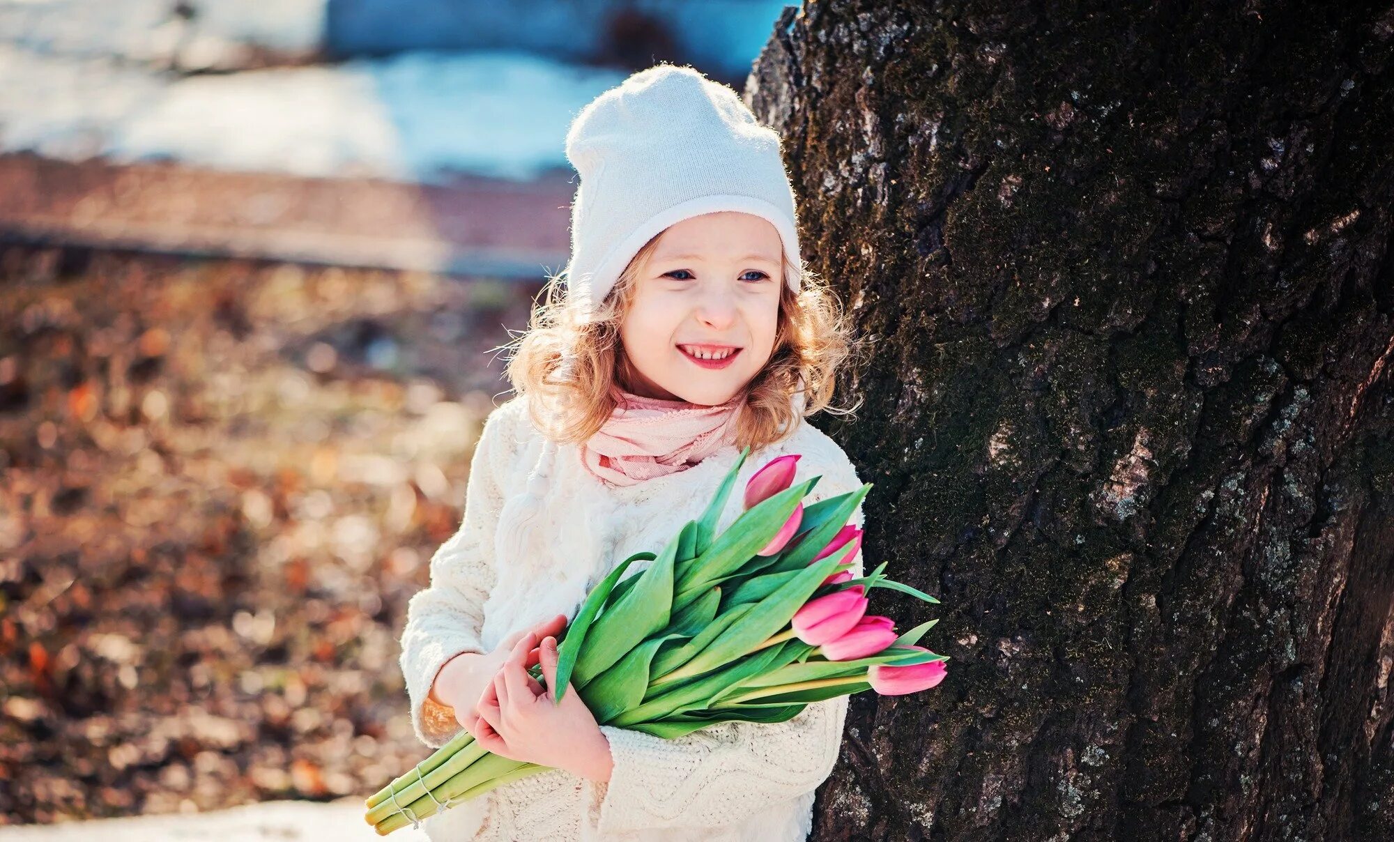 Весна для детей. Фотосессия в цветущем саду. Весна для детей. Весенний малыш. Весенний малыш.