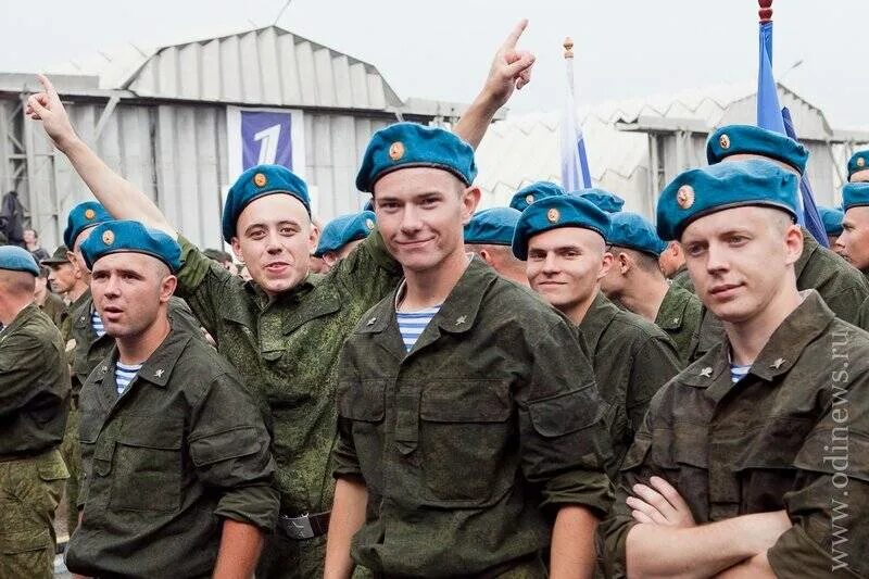 Служба по контракту в гру