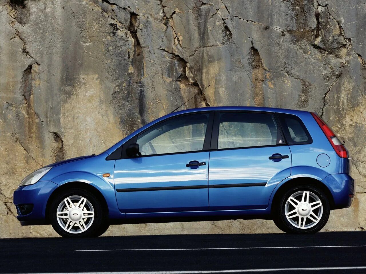 Fiesta mk5. Fiesta 2002 ford fiesta. Ford fiesta 2002. Форд фиеста 6. Ford fiesta mk5.