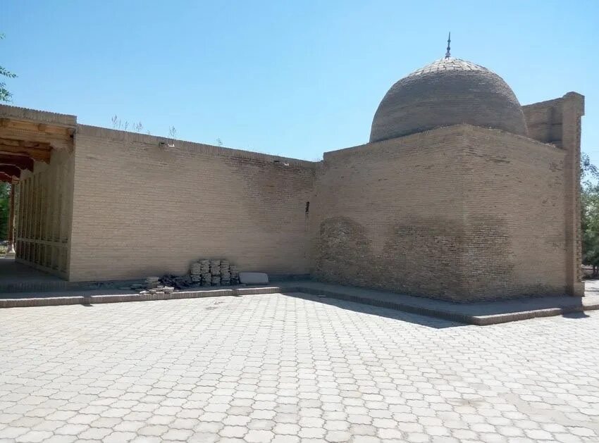 Мавзолей мир саид бахром. Саудовская аравия границы на карте. Королевство бахрейн на карте. Королевство бахрейн на карте мира. Фильм возвращение или мистер америка.