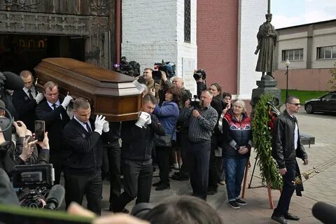 Умершие в 30 лет