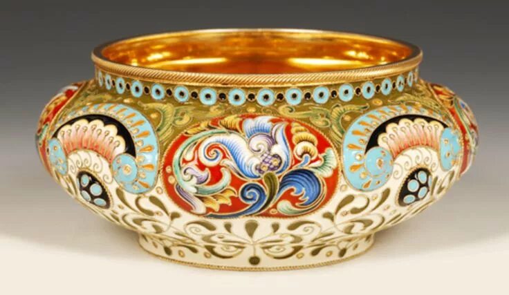Эмаль стиль. Посуда в неорусском стиле. Перегородчатая эмаль 17 век русь. Перегородчатая эмаль фаберже. Эмаль стиль.