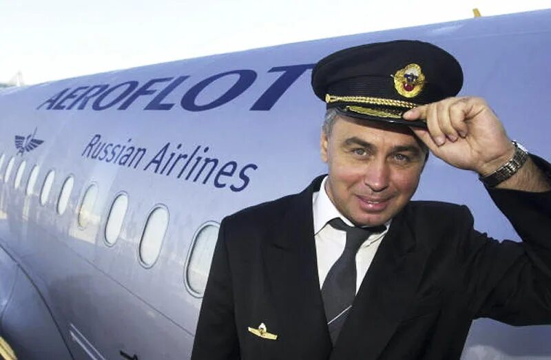 Мария федорова квс аэрофлот. Пилоты аэрофлота а320nemo. Пилоты аэрофлота. Форма квс гражданской авиации аэрофлот. Ил-96 пилоты.