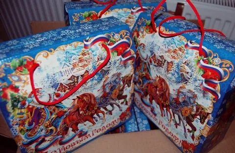 До какого возраста выдают новогодние подарки