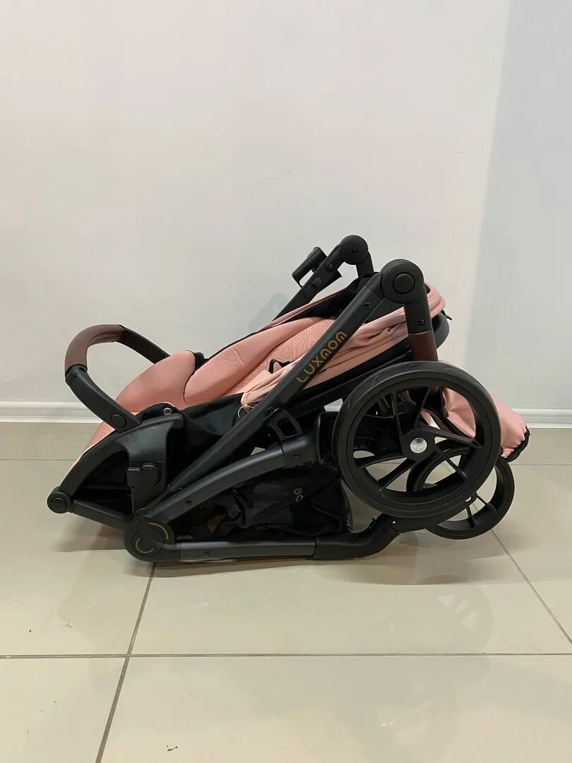 Коляска luxmom 92. Luxmom k92 прогулочная коляска. Коляска luxmom k92 3в1. Luxmom k92. Прогулочная коляска luxmom 609.