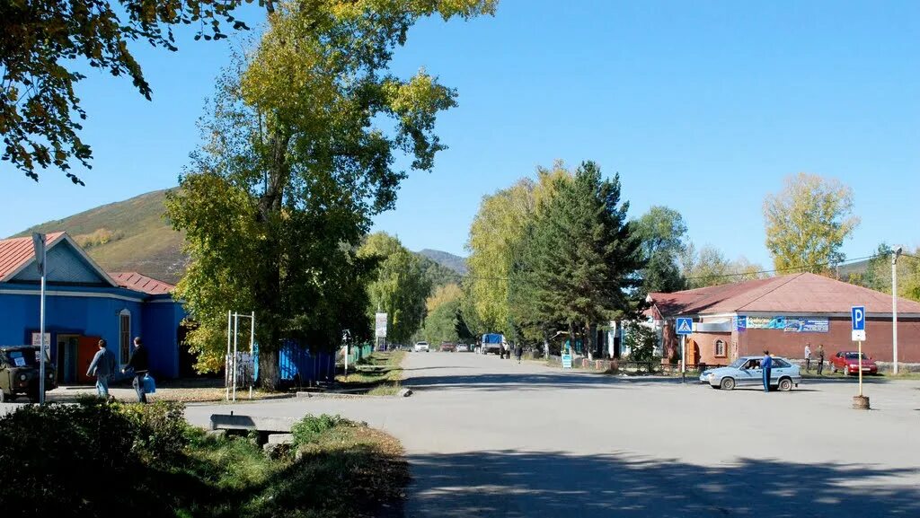 Рп5 алтайский район село алтайское. Солонешное Алтайский край. Алтай Солонешное. Посёлок Солонешное Алтайский край. Село Солонешное Алтайский край фото.