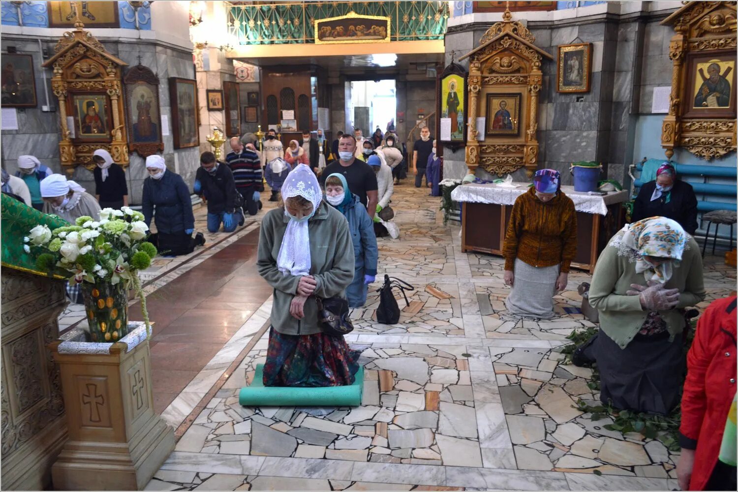 Томская православие православие епархия. Церковь благовещения пресвятой богородицы тверь. Благовещение пресвятой богородицы праздник в храме. Пасхальная служба. Сегодня есть церковь праздник.