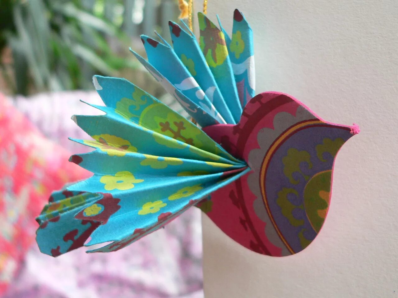 сделать птичку из картона. поделка птичка из бумаги. поделка птичка из бумаги. птица из картона. птичка из бумаги.