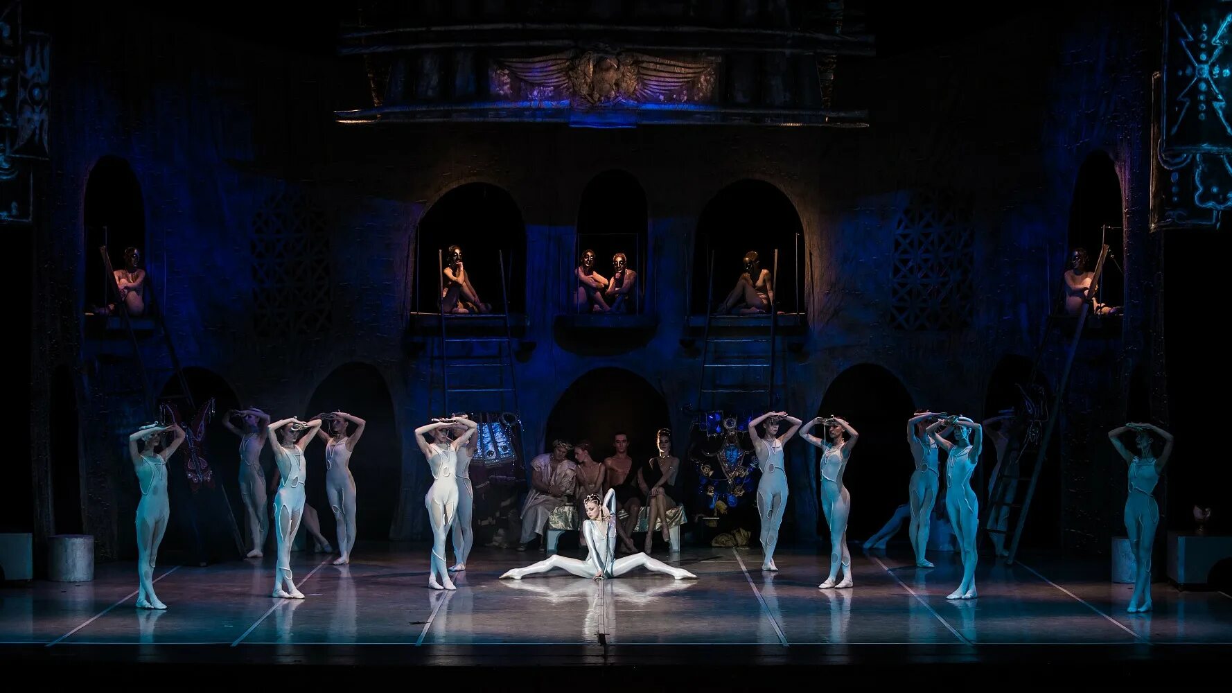 Классическое театральное. Классический театр. Классическое театральное. Щелкунчик касаткиной и василева. Классическое театральное.