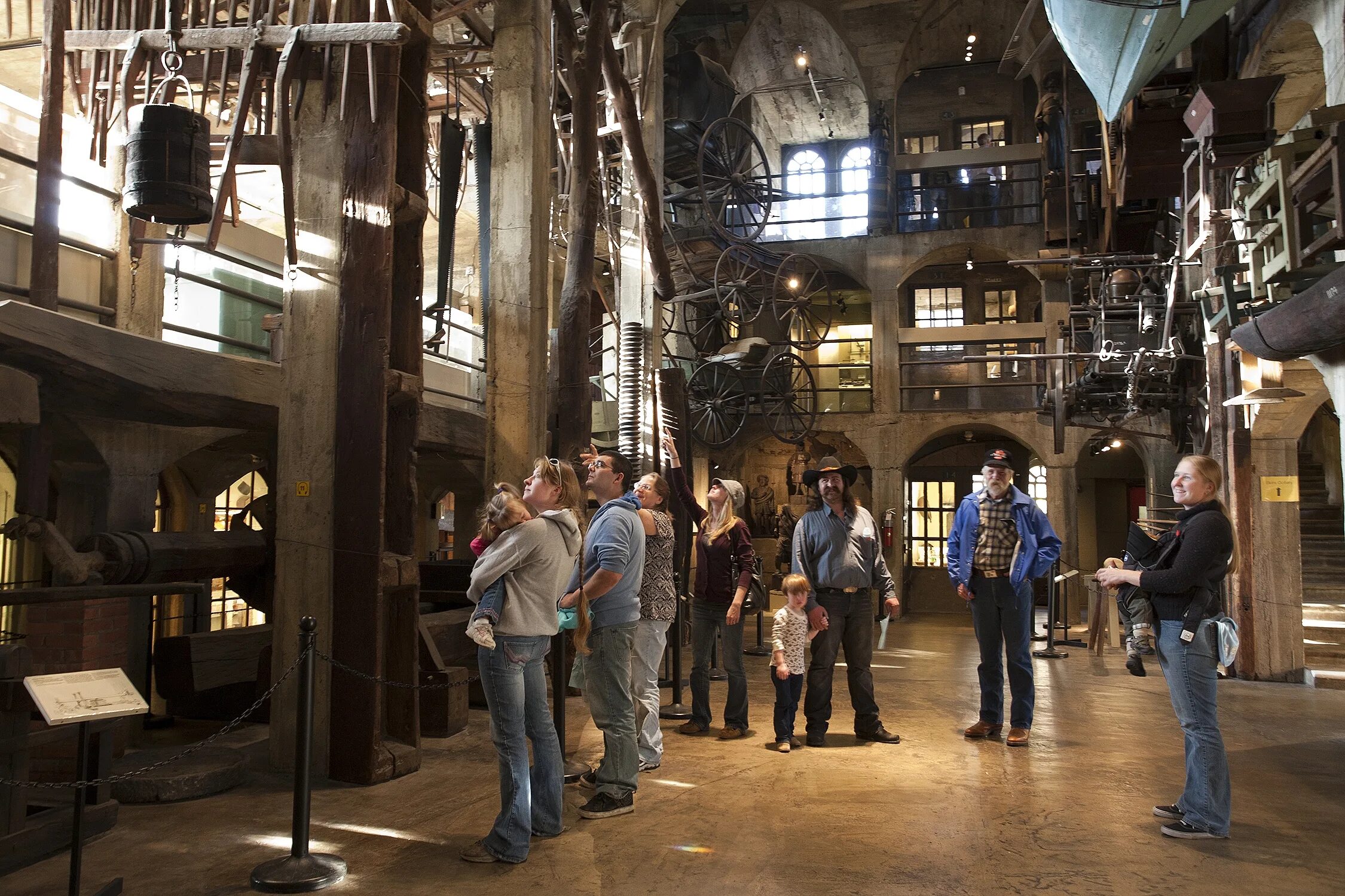 The museum had. Mercer Museum. Мерсер музей. Сторителлинг в музее. Ворд Сеарч музей.