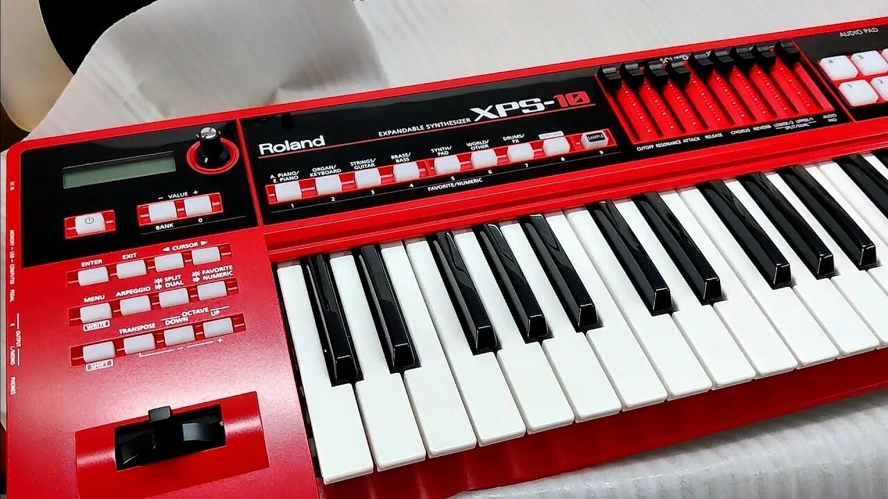 Roland xps 10