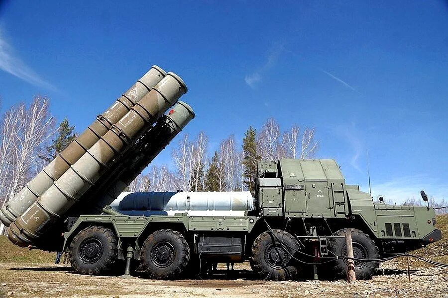 Ракета с300. Зрк с-300. с-300 ракетный комплекс. с300 пво. ракетный комплекс с300 маз.
