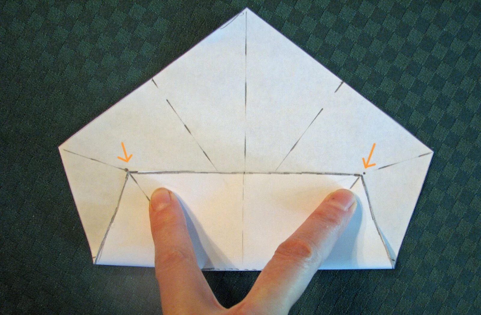 Под из бумаги. Подарок на 23 февраля оригами. Оригами на 23 февраля своими руками. Подарок на 23 февраля своими руками оригами. Подарки на 23 февраля из бумаги легко.