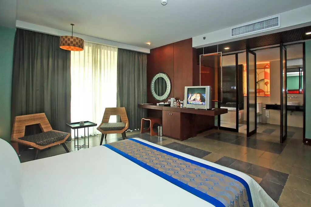 Long beach garden hotel spa 4 паттайя. Long beach garden hotel spa 4. гарден энд.спа тайланд. гарден энд спа бич отель паттайя. гостиница long beach garden hotel &amp; spa 4 ****.