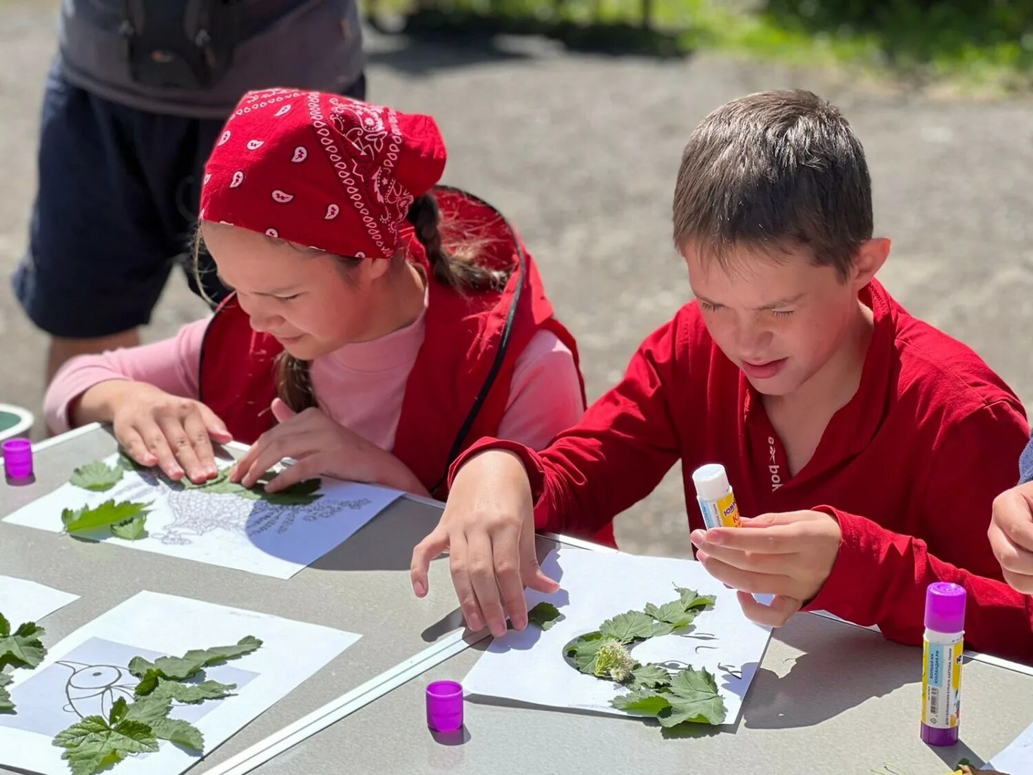 художественный лагерь для детей. художественный лагерь для детей. детский лагерь. лагерь точка опоры крым. лагерь мандарин в крыму.