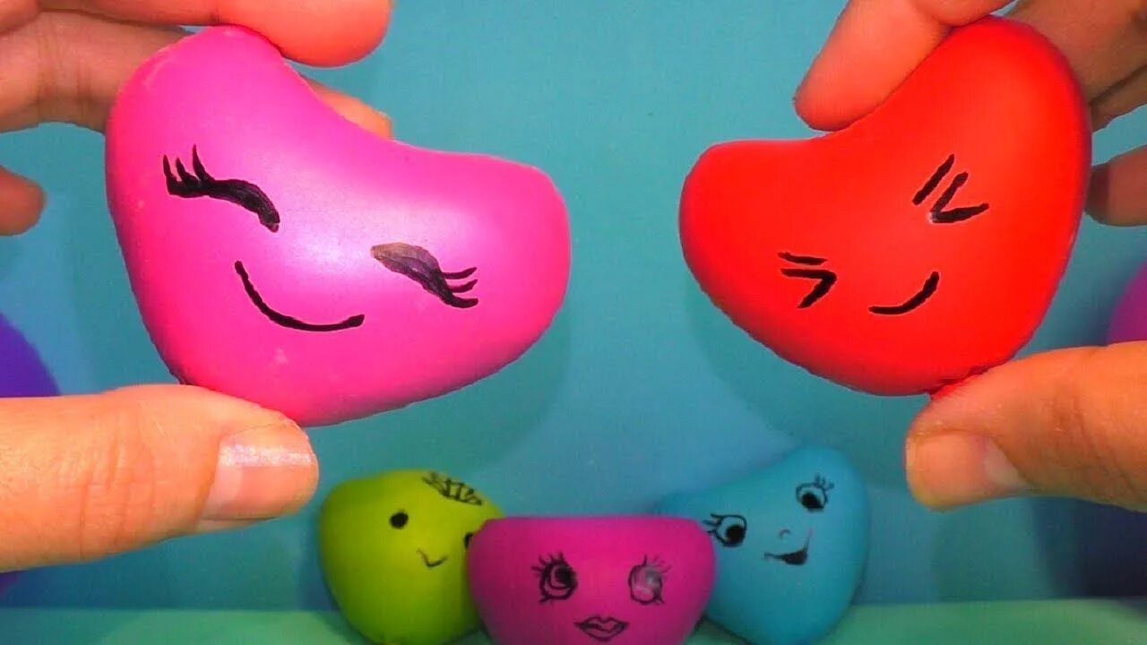 Антистресс игрушки для рук. Игрушки антистресс для детей. Игрушка антистресс с шариками. Шарик антистресс бирюзовый. Самодельные антистрессы.