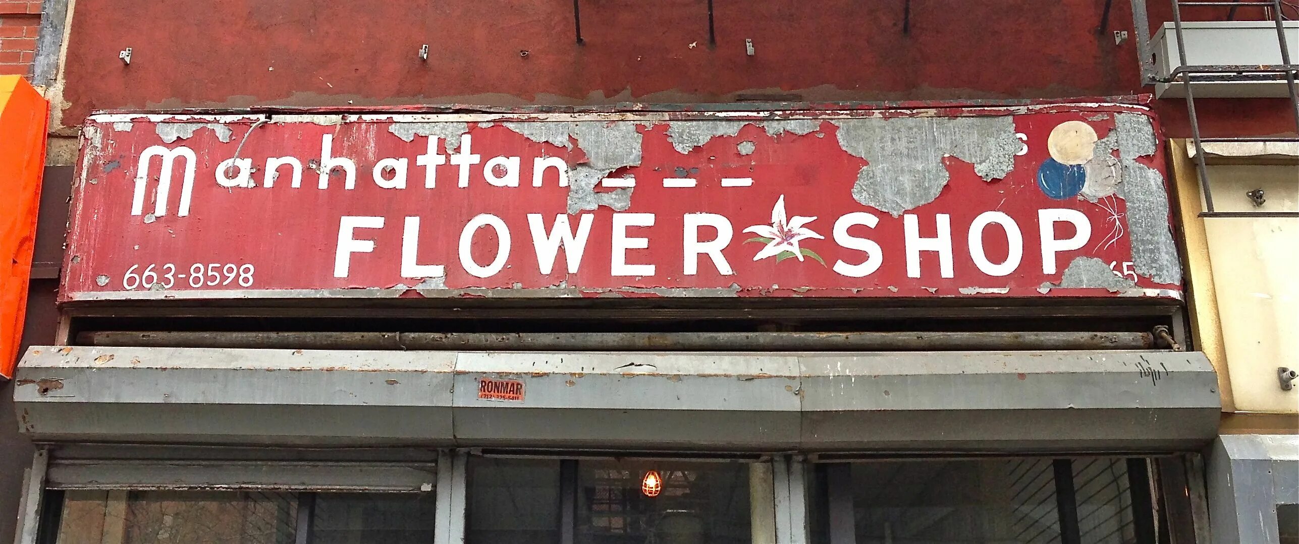 Shop sang. Old storefronts Signages. Signboard Store New York. Flower shop sign. Flower shop sign sign.