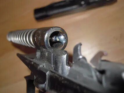 Затвор с ударником пм