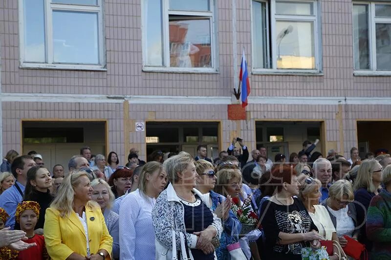 Сайт 34 школы смоленск. 35 Школа Смоленск. 37 Школа Смоленск. 31 Школа Смоленск. Школа 32 Смоленск.