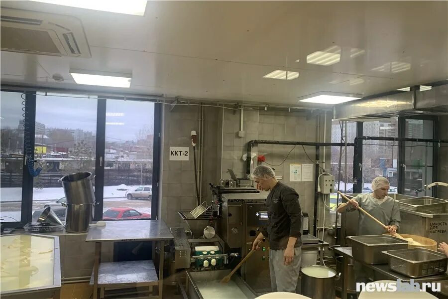 Красноярск промышленность. Работа в красноярске на производстве. Дымов красноярск завод. Красноярск промышленность. Сегал завод красноярск.
