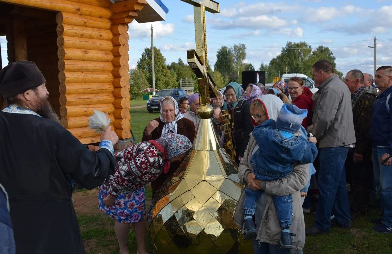 Погода село мариинское. Церковь село Октябрьское Марпосадский район. Мариинско-Посадский район село Бичурино Церковь. Село Покровское Марпосадский район Чувашия. Мариинск Церковь.