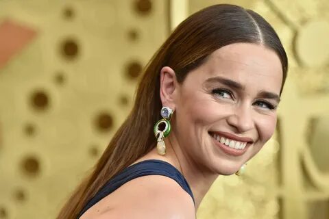 Emilia Clarke Says her Broadway Performance is a 'Catastrophic Failure...