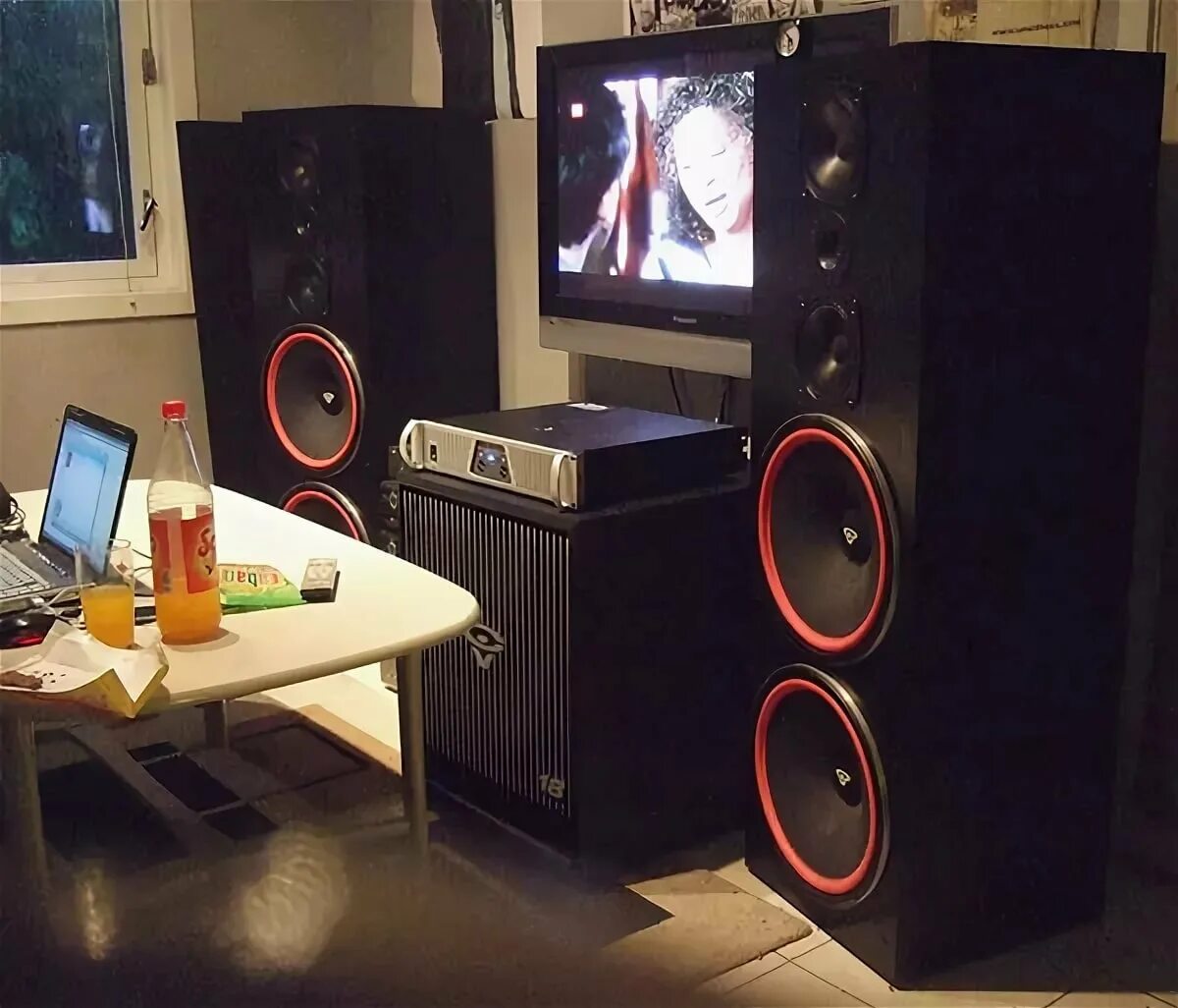 1 hi fi. Cerwin vega и s90. Athena hi fi колонки. Акустика klipsch heresy iii. Rel acoustic s/2.