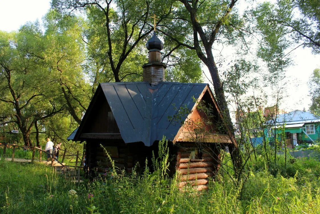 Источник преподобного Саввы Сторожевского Сергиев Посад. Сергеев Пассат купальня. Часовни Сергиева Посада. Часовни Сергиева Посадcкого района. Святой источник сергиев