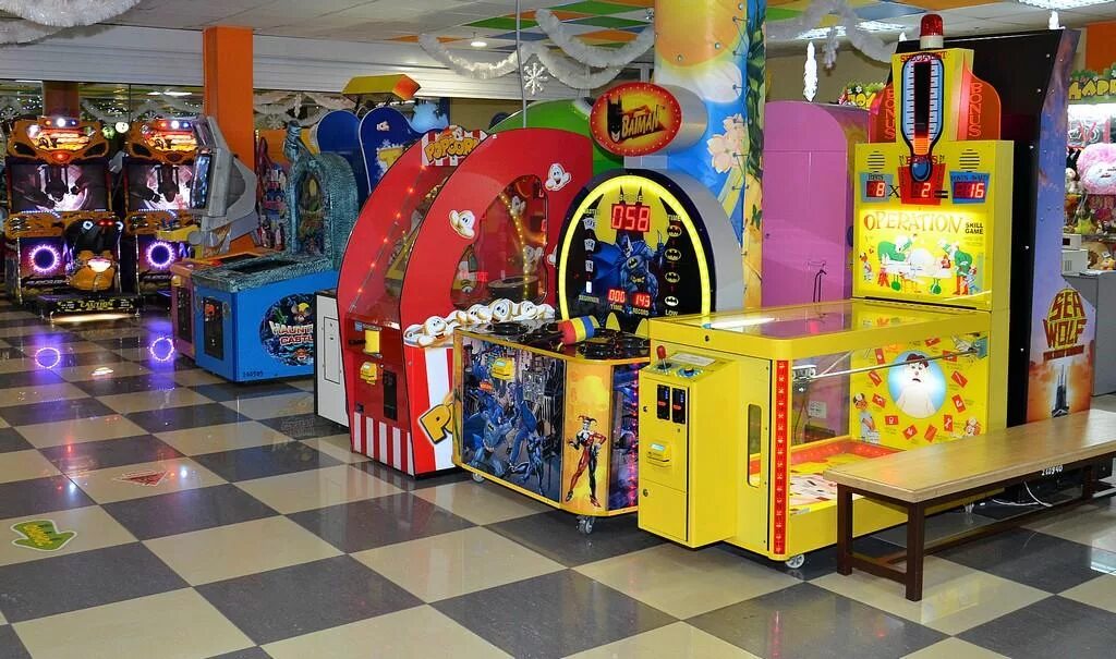 Майкоп ананас детская площадка. Батутный центр майкоп джой ленд. Майкоп ананас детская площадка. Батутный центр майкоп ананас. Батутный центр майкоп ананас.