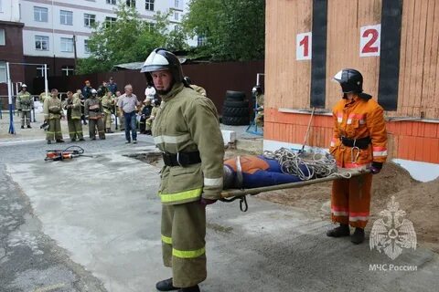 Пожарных и спасателей 5