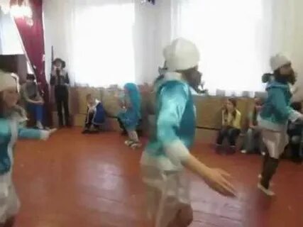 Танец морозят в детском саду