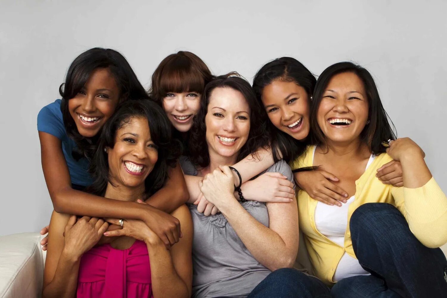 Different races. Женщины разных рас. Разные женщины. Группа женщин. Люди разных рас.