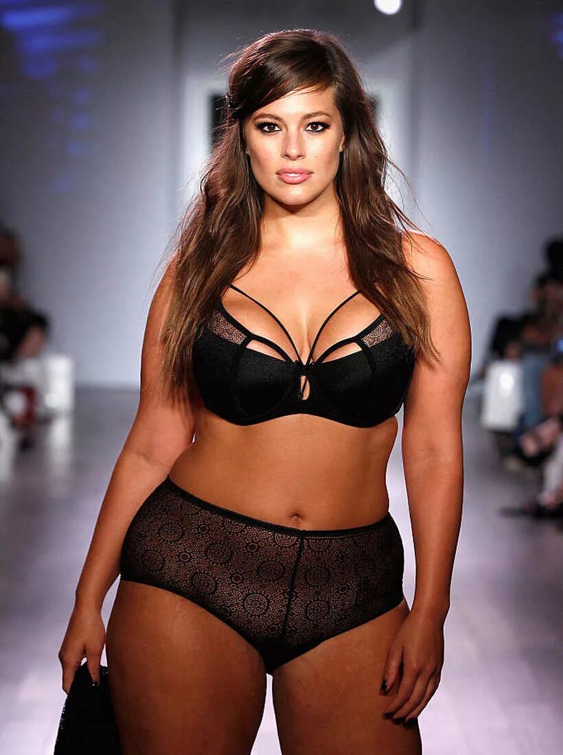 Девушка size. -сайз-модель эшли грэм. плюс сайз эшли грэм. модель plus-size эшли грэм. эшли грэм 2015.