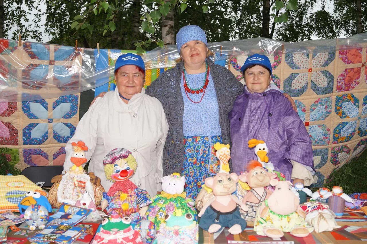 Погода в хвойной на месяц. Национальная культура Новгородской области. Базар в Хвойной Новгородской области. РП Хвойная Новгородская. Дом культуры в Хвойной Новгородской области.