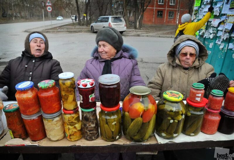 Алюминиевые банки. Банки с солеными грибами. Крупнейшие банки. Рынок коммерческого кредитования. Объём рынка кредитных карт на 2020.
