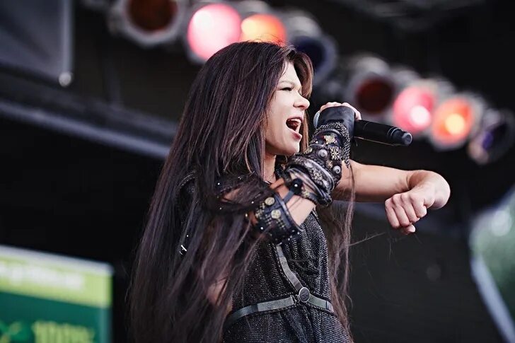 певица злата фото. руслана лыжичко 2022. украинская певица фамилия. украинская певица фамилия. злата огневич фотосессия.