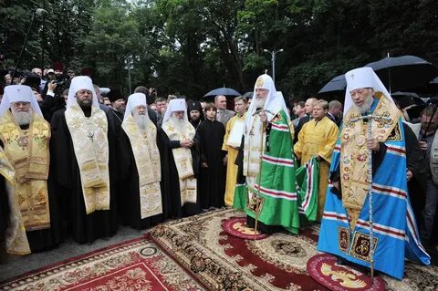 Святые украины