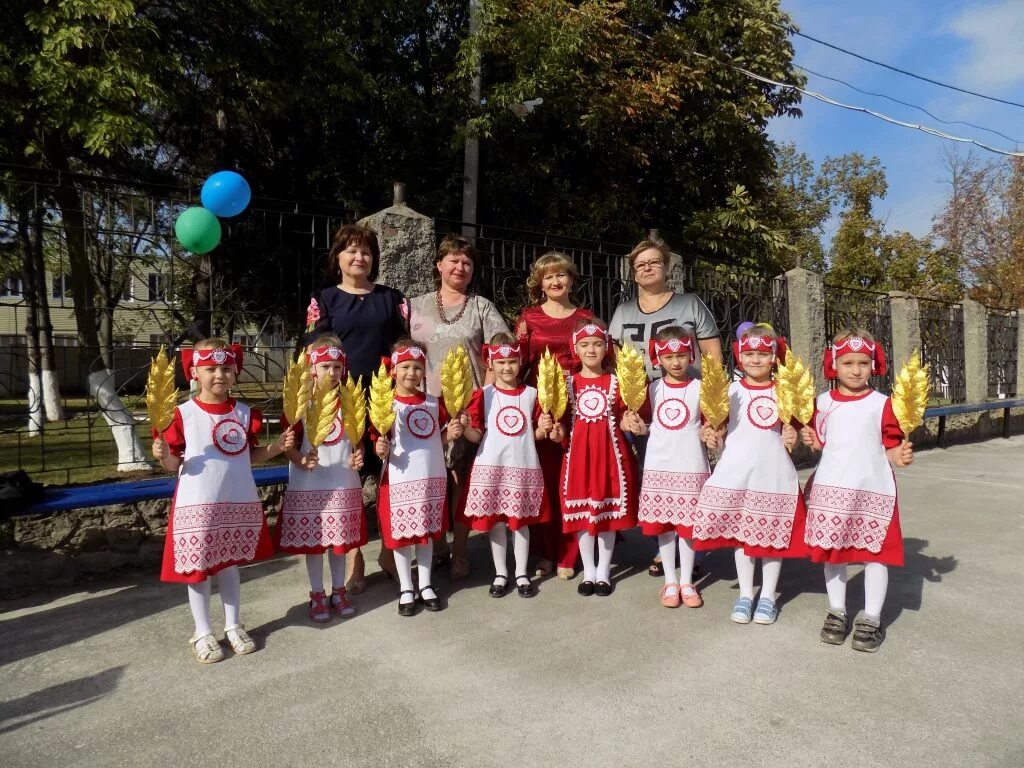 Сальск. Город Сальск Ростовской области. Парк г Сальск. Сальск городской парк.