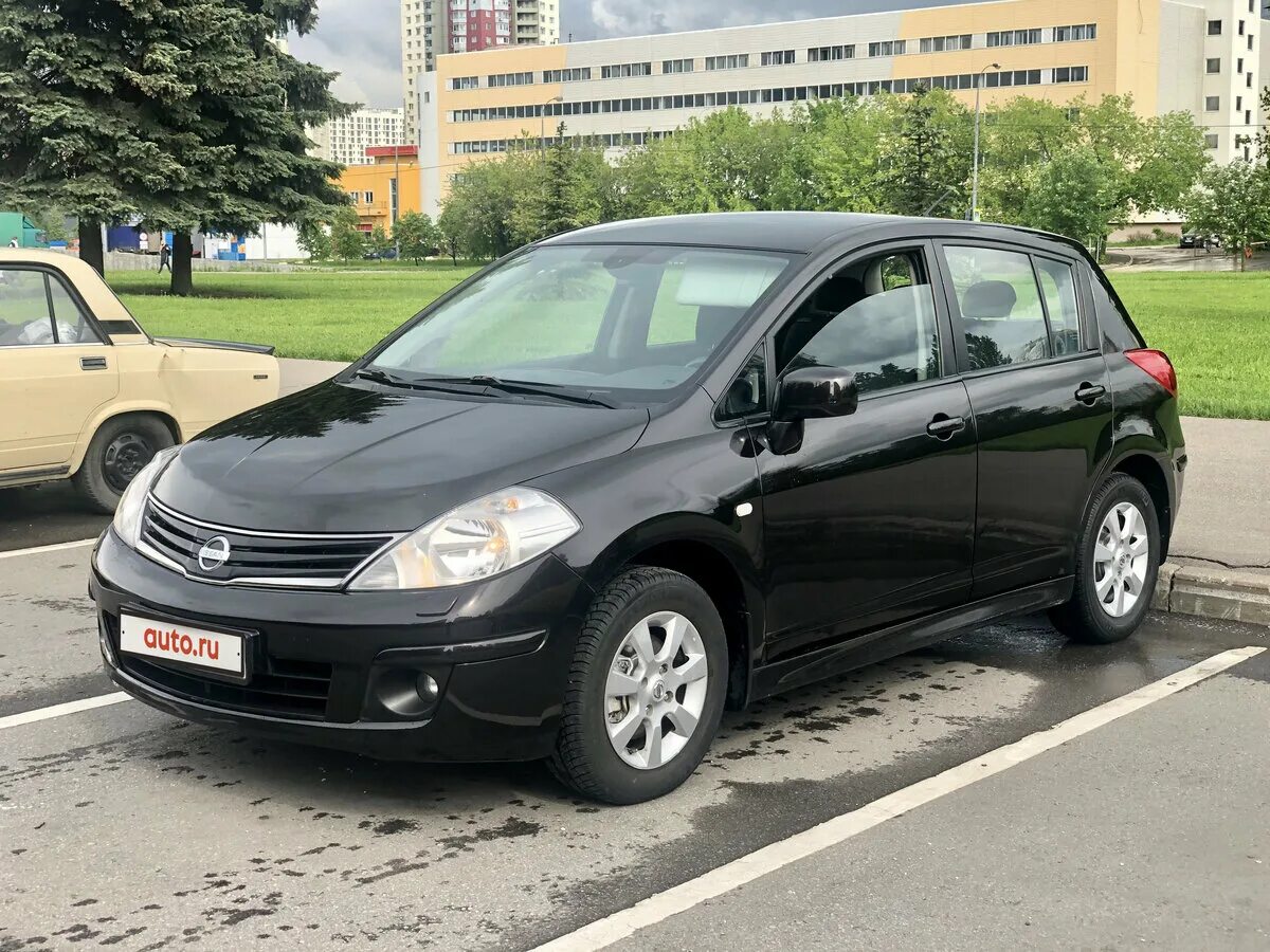 Ниссан тиида 2012 год. Nissan Tiida 2012. Nissan Tiida i Рестайлинг, 2012. Ниссан Тиида седан 2012. Nissan Tiida c11 Рестайлинг.