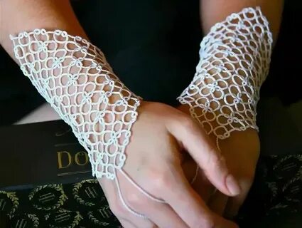 Ажурные митенки