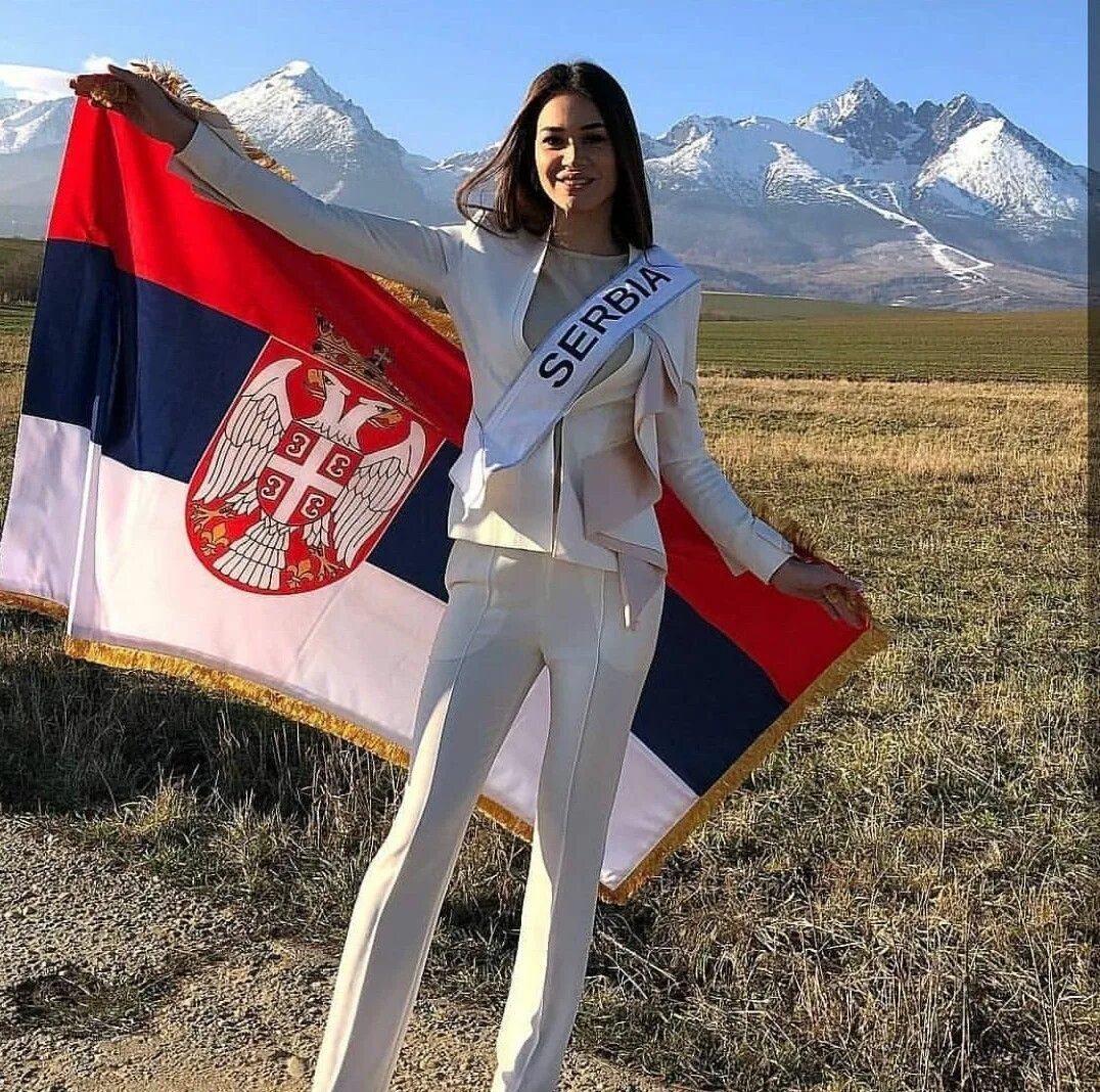 Самая красивая военная форма. Сербская леди фотки. Сербская эстетика. Сербская леди фотки. Сербская леди фотки.