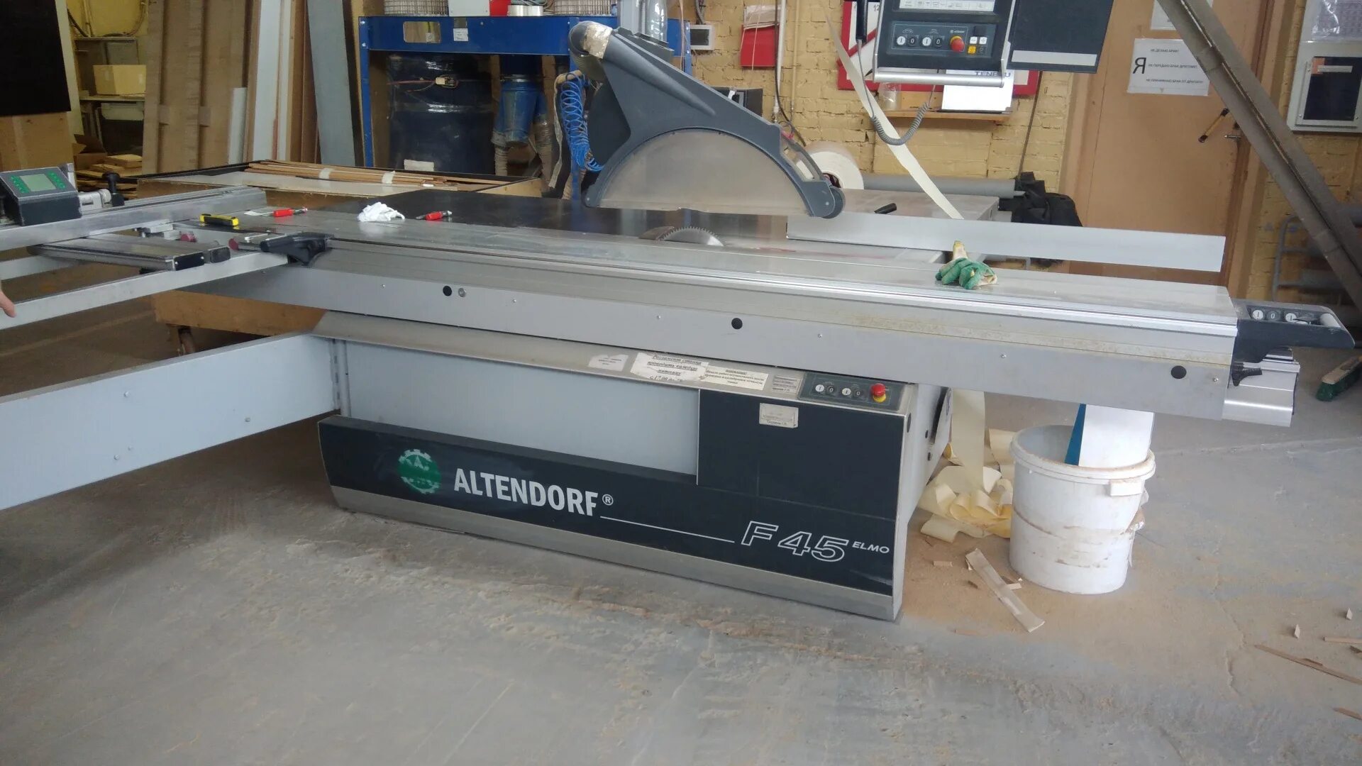 Купить форматный станок б у. Станок Altendorf f45. Форматно-раскроечный станок Altendorf f45 Elmo. Altendorf f45 Elmo. Altendorf f45 Elmo 3.