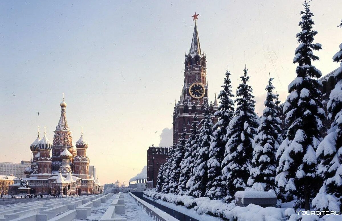 Посетить москву зимой. Москва красная площадь зимой кремль. красная площадь зимойзимой. кремль в москве зимойзимой.