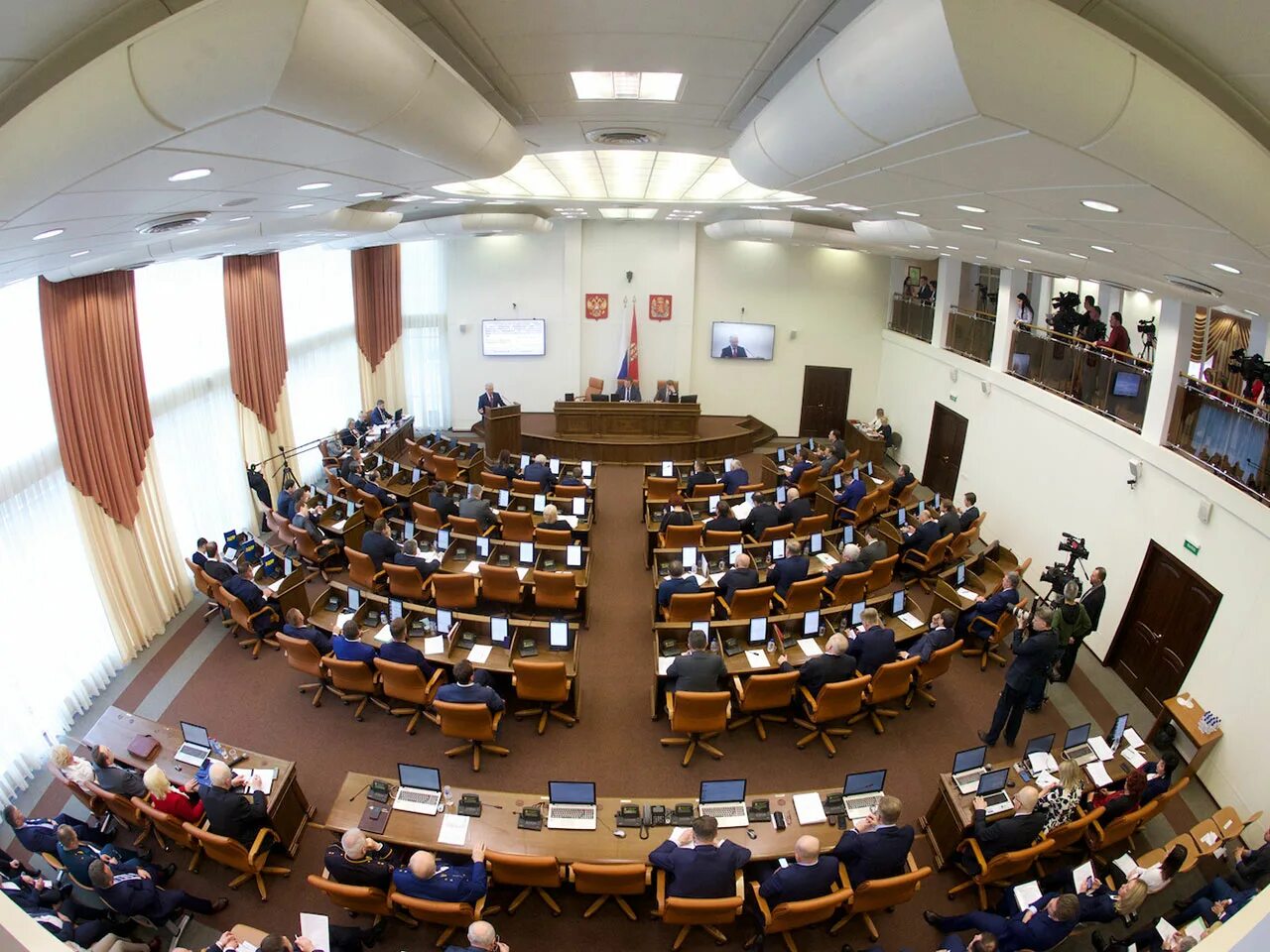 Депутаты заксобрания красноярского края. Законодательное собрание красноярского края. загсобрание красноярск края. заксобрание красноярск. заксобрания красноярского края.