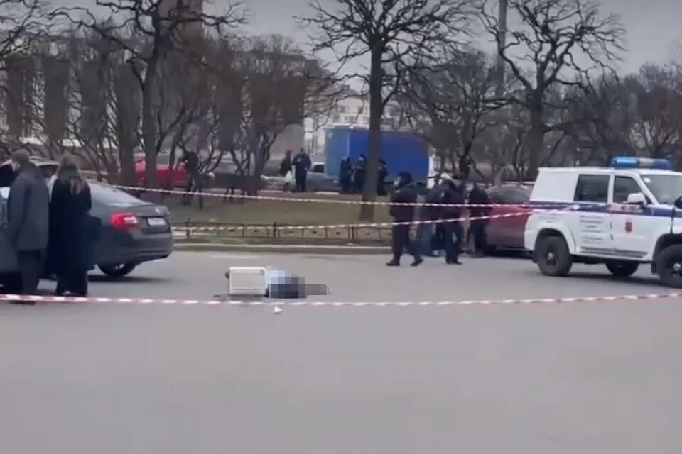 Января покушение. Поножовщина на площади Победы. Покушение на Васильева Санкт-Петербург.