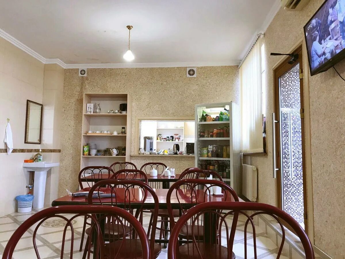 Ресторан лунный берег махачкала. Лунный берег махачкала. Гостиница лунный берег. Отель лунный берег махачкала. Гостиница лунный берег.