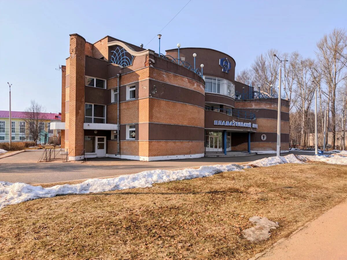 Глазов улица ленина 11в. Ул ленина 15а глазов. Ленина 15 в глазов. Глазов ленина. Ленина 3 глазов.