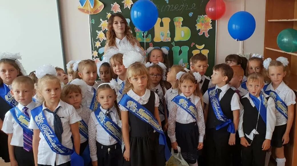 Школа 1 усть-лабинск. Сош 1 лабинск. Школа n2 усть лабинск. Лабинск 7 школа. Школа имени суворова усть лабинск.