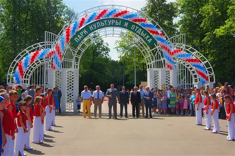 Откроют парк культуры. Парк культуры и отдыха Пролетарского района Саранск. Парк Светотехстрой Саранск. Парк аттракционов Саранск Светотехстрой. Парк Пушкина Саранск.